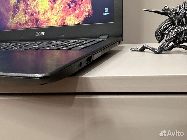 Acer i5 7gen/10gb/GTX950/ssd+1tb