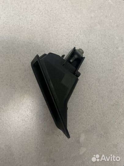 Фонарь подсветки номера dodge ram 5gen 68259697A