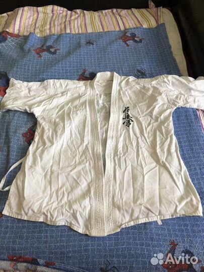 Продам кимоно на рост 160-165