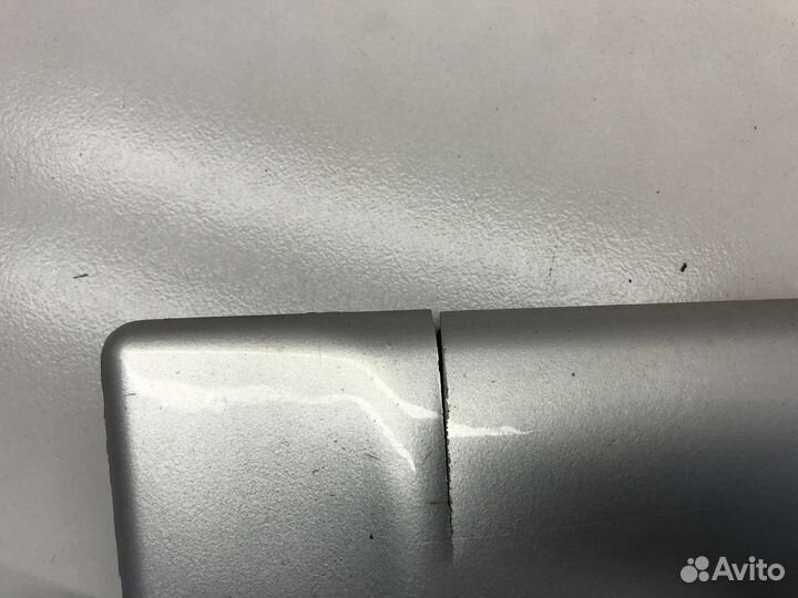 Молдинг передней левой Daihatsu Gran Move 2000