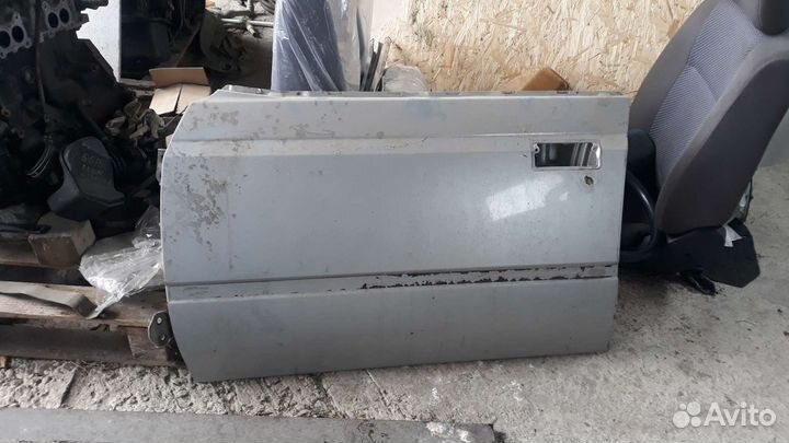 Дверь toyota crown MS110