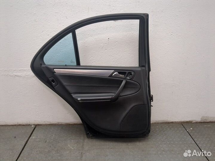 Дверь боковая левая задняя Mercedes C W203, 2006