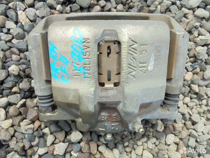 Суппорт передний правый Honda Accord CF4 F20B 1999