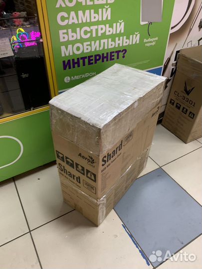 Лот 2 монитора 22