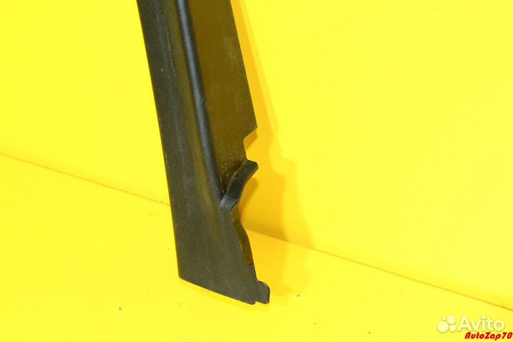 Audi Q7 4M Облицовка рамки стекла передней левой д