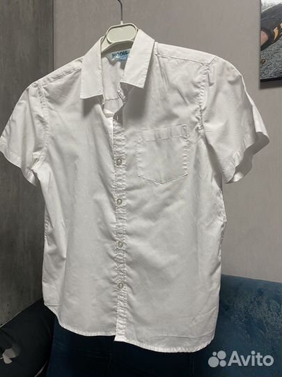 Рубашки школьные 2шт