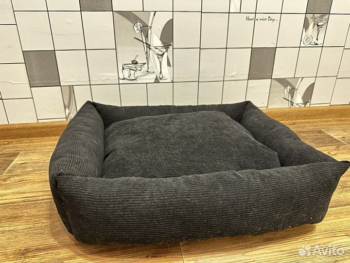 Лежанка для собак и кошек