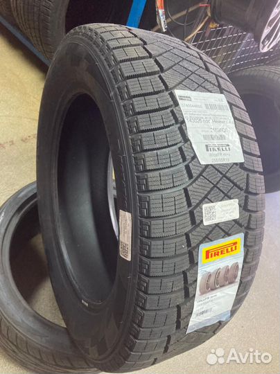 Pirelli Ice Zero FR 215/60 R16 100T