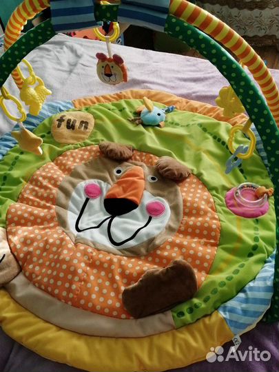 Развивающий коврик