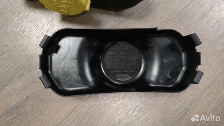 Бачок расширительный Land Rover Range Rover Sport