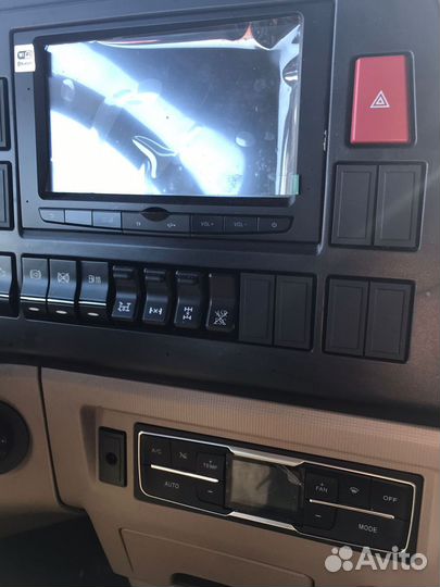 Howo ZZ3257V384GE1, 2024