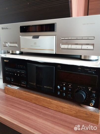 CD плеер Pioneer PD77