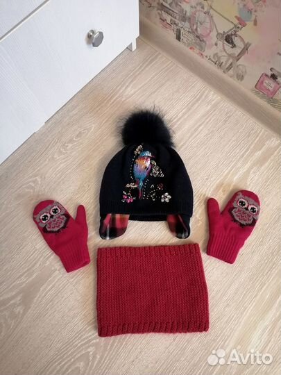 Комплект (шапка, снуд, варежки) зима на 4-6 лет
