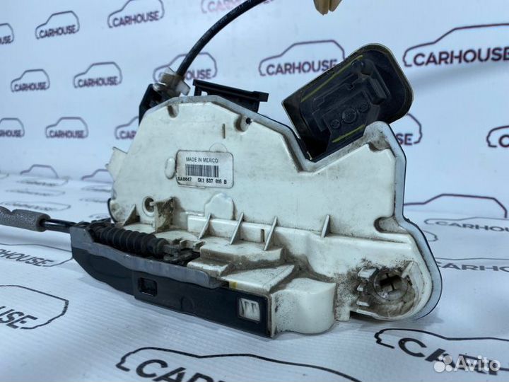 Замок двери передний левый Volkswagen Jetta 6 2010