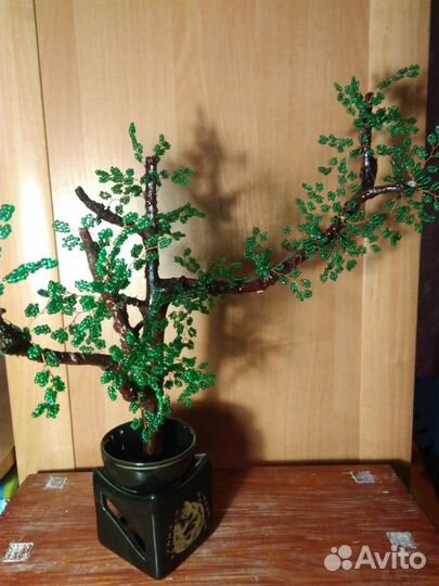 Дерево- бонсай из бисера