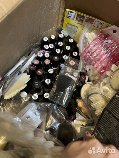 Материалы для маникюра