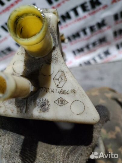 Бачок Гур Renault Symbol 1.4 2008