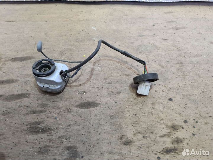 Игнитор D2S Mazda Honda Mitsubishi W3T15774