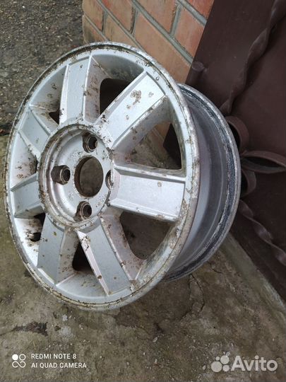 Диск литой r 15