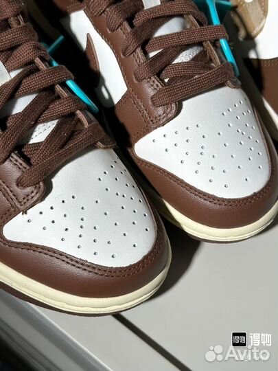 Nike Dunk Surfaces In Brown And Sail Оригинал