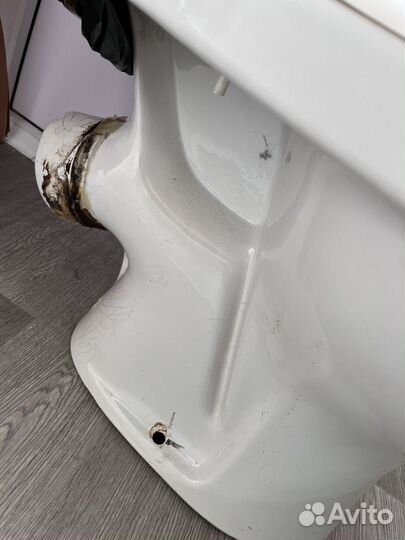 Унитаз и бачок бу