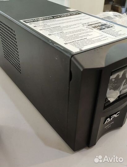 Бесперебойник APC Smart-UPS SMT750I