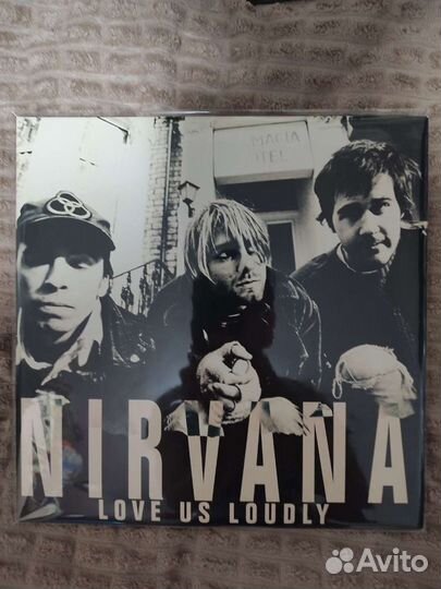 Nirvana - Love Us Loudly 2lp Limited Edition