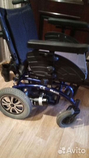 Инвалидное кресло с электроприводом