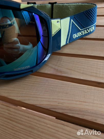 Маска Quiksilver Hubble