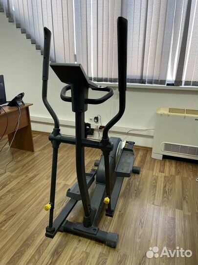 Эллиптический тренажер