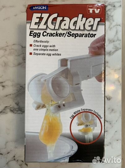 Прибор для отделения яичных желтков и белков