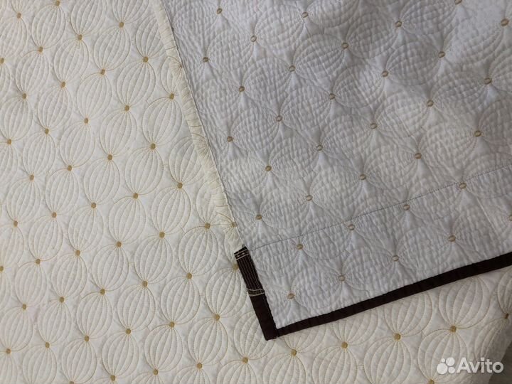 Покрывало на 2 х спальную кровать