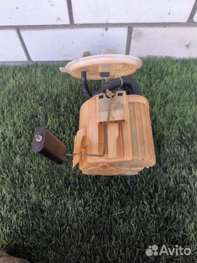 Топливный насос Opel Astra H