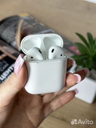 Оригинальные наушники Apple AirPods 2