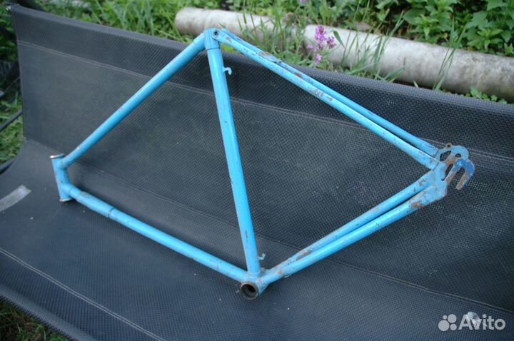 Велозапчасти, Рамы. Колёса