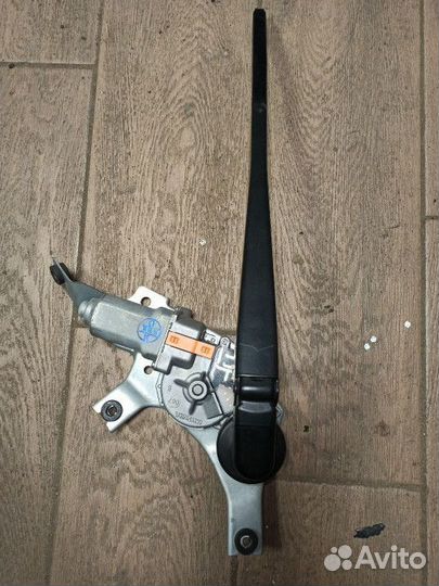 Моторчик заднего стеклоочистителя (дворника) Honda