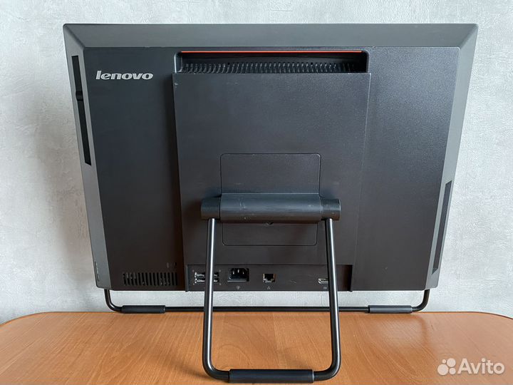 Моноблок Lenovo