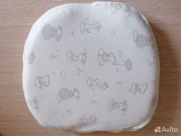 Подушка для новорожденных