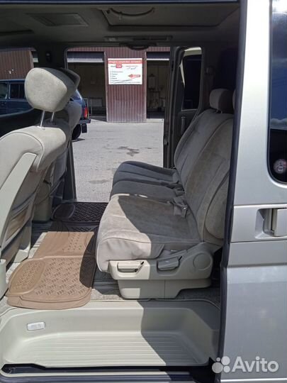 Nissan Elgrand 3.5 AT, 2004, 190 000 км