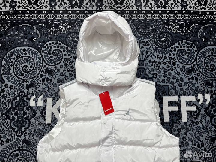 Жилетка supreme x nike Jordan белая