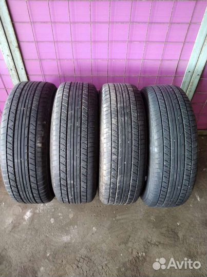 Шины yokohama 215 65 R16 летние бу