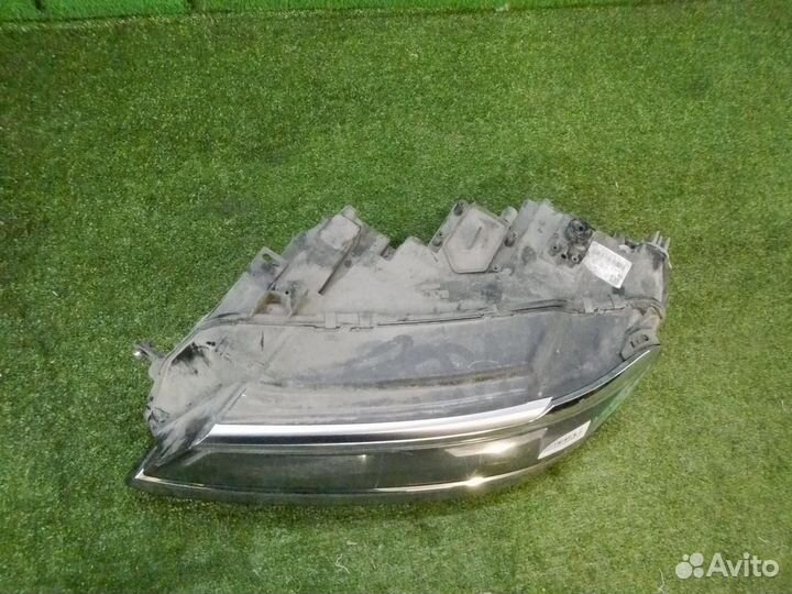 Фара левая Volkswagen Tiguan
