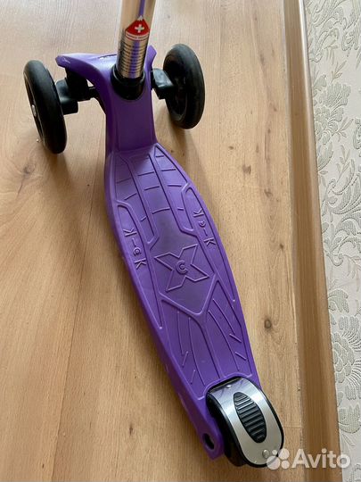 Самокат Maxi micro