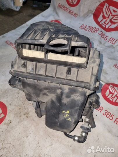 Корпус воздушного фильтра Audi A4 B7 BFB 2006