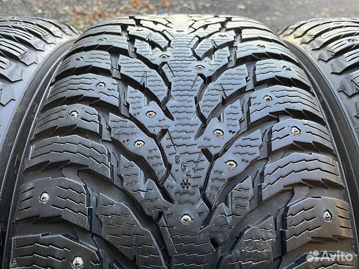 Nokian Tyres Hakkapeliitta 9 SUV 285/50 R20 116T