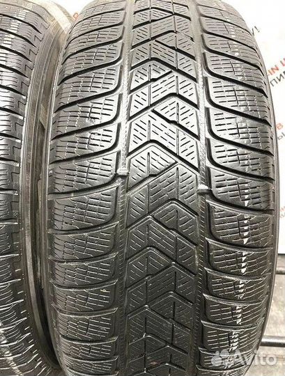 Pirelli Scorpion Winter 235/60 R18 103M