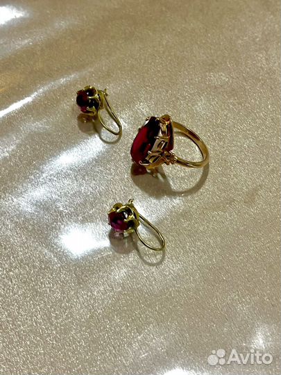 Золотой комплект 585