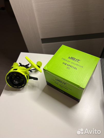 Зимняя катушка для рыбалки Jig It Team Dubna