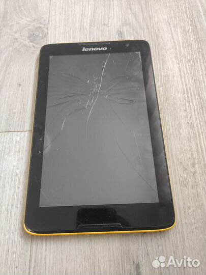 Планшет Lenovo под ремонт или на запчасти