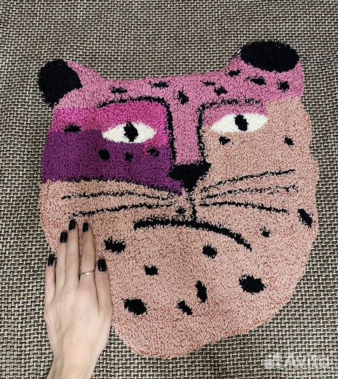 Тафтинговый ковер